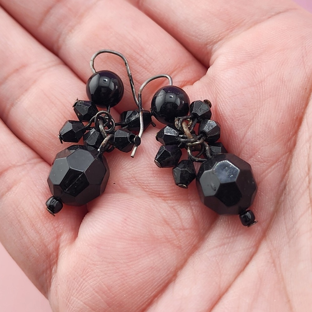 Black Faceted Bead Cluster Dangle Earrings Gunmetal Tone Gothic Boho Jewelry